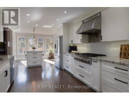 109 PARKVIEW DRIVE - 17