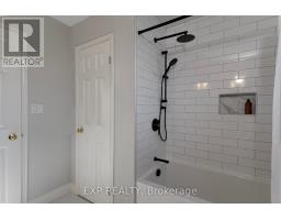 109 PARKVIEW DRIVE - 32