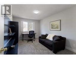 109 PARKVIEW DRIVE - 33