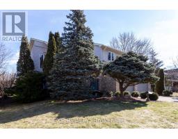 109 PARKVIEW DRIVE - 39