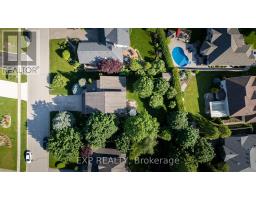 109 PARKVIEW DRIVE - 40