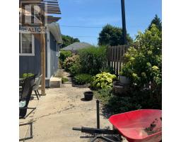 206 CARADOC STREET S - 46