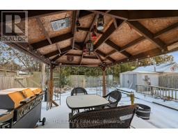 70 TALAVERA CRESCENT - 46