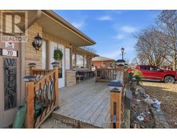 70 TALAVERA CRESCENT - 5