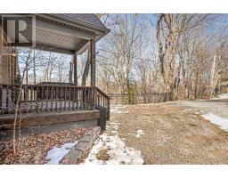 2 INGLESIDE PLACE - 2