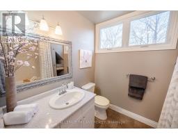 2 INGLESIDE PLACE - 24