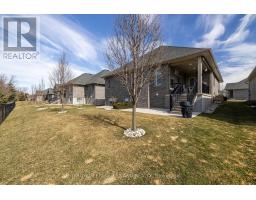 41 - 234 PEACH TREE BOULEVARD - 39