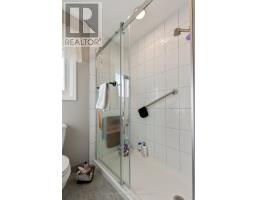 12 TREADWELL STREET - 14