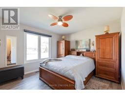 12 TREADWELL STREET - 15