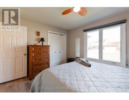 12 TREADWELL STREET - 16