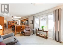 12 TREADWELL STREET - 26