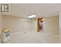 12 TREADWELL STREET - 35