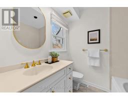 32 CHEROKEE ROAD - 25