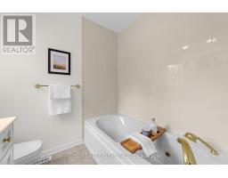 32 CHEROKEE ROAD - 26