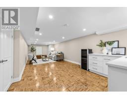 32 CHEROKEE ROAD - 37