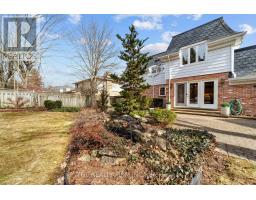 32 CHEROKEE ROAD - 45