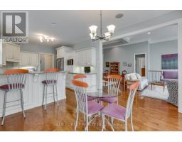 6 - 2014 VALLEYRUN BOULEVARD S - 25