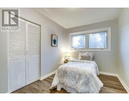 554 LEYTON CRESCENT - 13