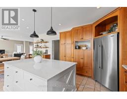 2610 EMERSON STREET - 18