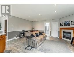 439 BROADWAY STREET - 33