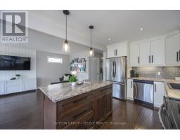 1874 REILLY WALK - 12