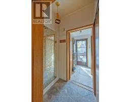 105 WALNUT STREET - 6