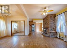 105 WALNUT STREET - 9