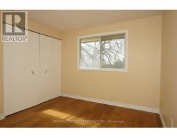 136 CONCORD CRESCENT - 17