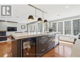 28 WYNFIELD LANE - 18