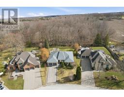 28 WYNFIELD LANE - 2