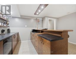 28 WYNFIELD LANE - 34