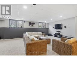 28 WYNFIELD LANE - 38