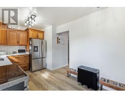 1 - 101 HIGHVIEW AVENUE E - 19