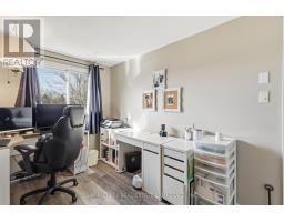 1 - 101 HIGHVIEW AVENUE E - 26