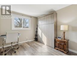 1 - 101 HIGHVIEW AVENUE E - 27