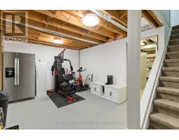 1 - 101 HIGHVIEW AVENUE E - 28