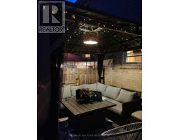 1 - 101 HIGHVIEW AVENUE E - 33