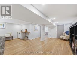 639 EMERY STREET E - 26