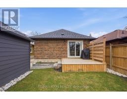 639 EMERY STREET E - 36