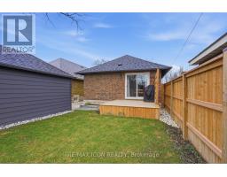 639 EMERY STREET E - 37