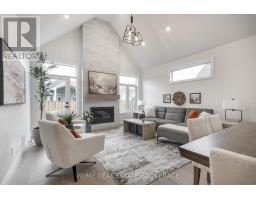 25 - 62 COMPASS TRAIL - 12