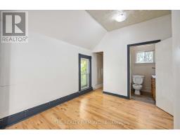 316 CONFEDERATION STREET - 18