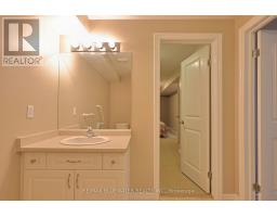 13 OAKWOOD LINKS LANE - 42