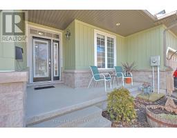 13 OAKWOOD LINKS LANE - 9