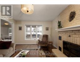 122 PARKVIEW DRIVE - 19