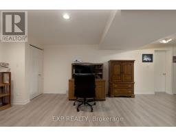 122 PARKVIEW DRIVE - 35