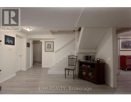 122 PARKVIEW DRIVE - 36