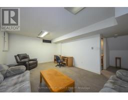 14 - 535 TOPPING LANE - 24