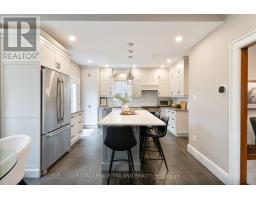 36 MCKENZIE AVENUE - 14