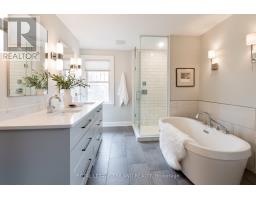 36 MCKENZIE AVENUE - 18